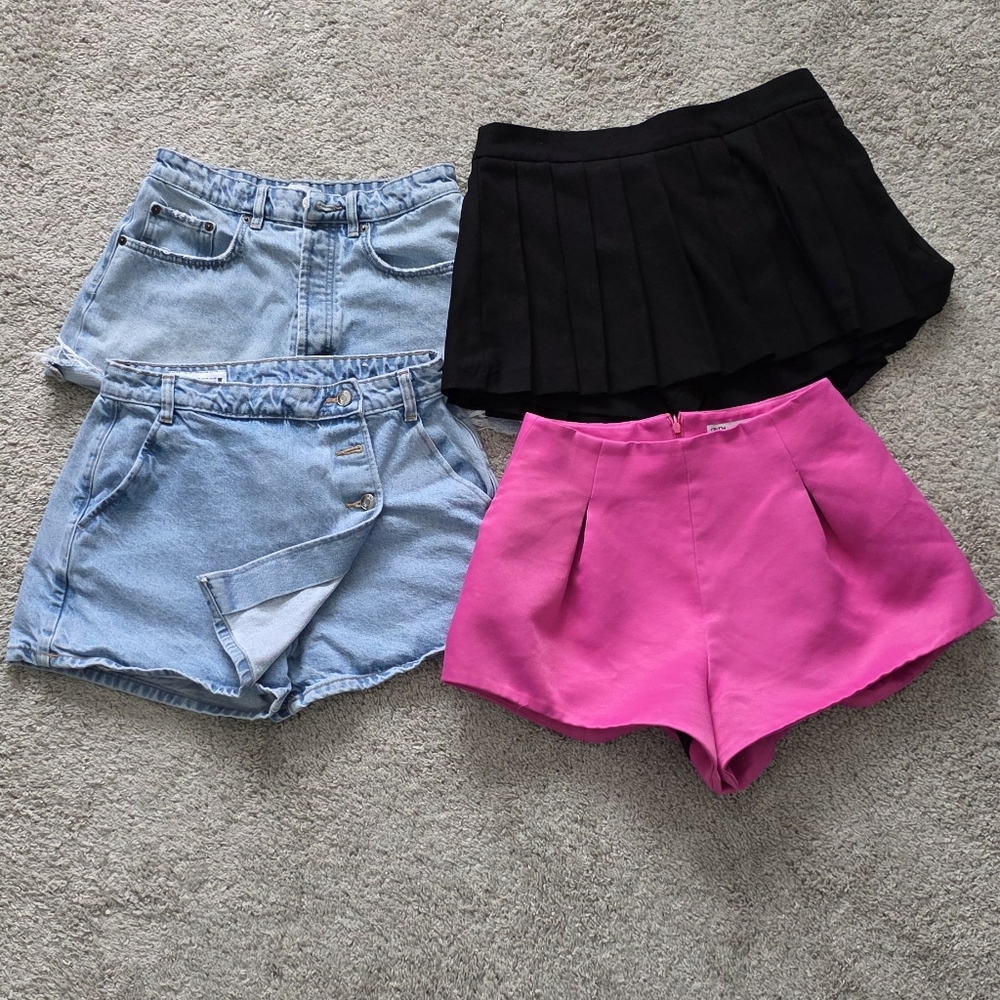 4 for $8.00 Zara shorts